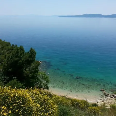 In With Sea View, Balcony, Air Conditioning, Wi-fi